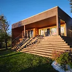 Nyaraló Le Beausite